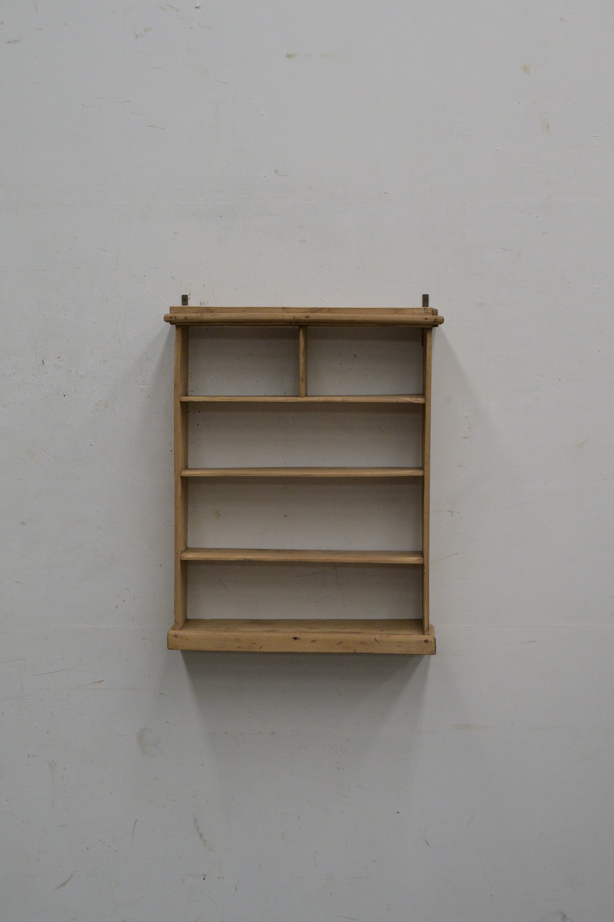 #0360 shelf