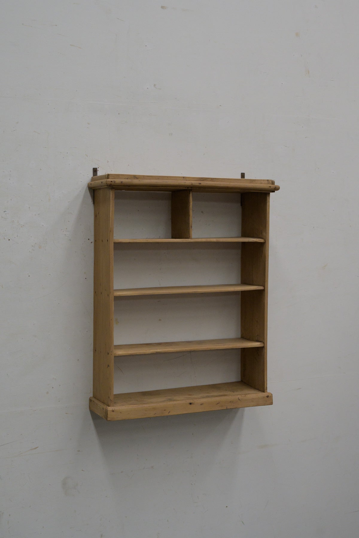 #0360 shelf