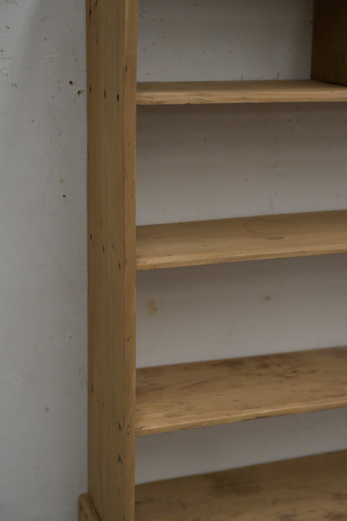 #0360 shelf