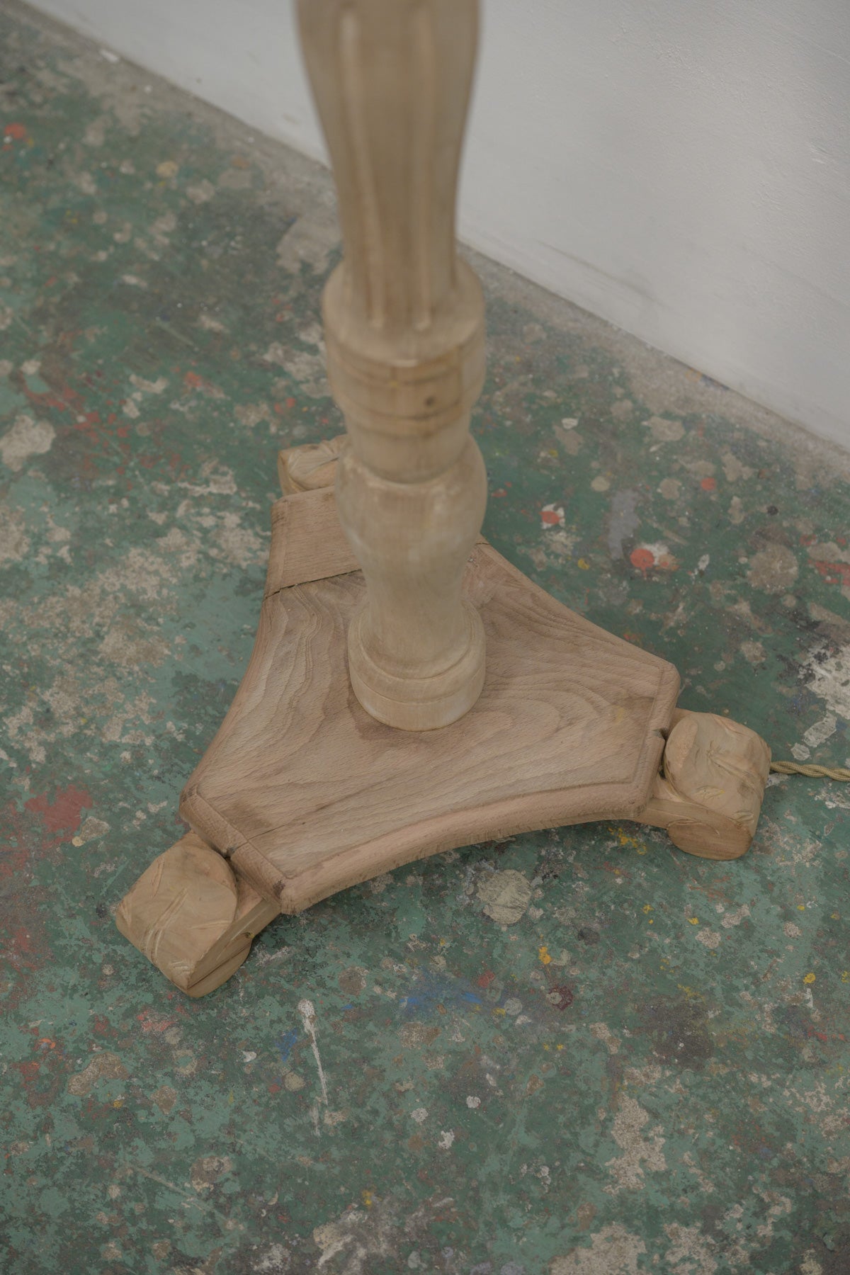 #0831 floor lamp