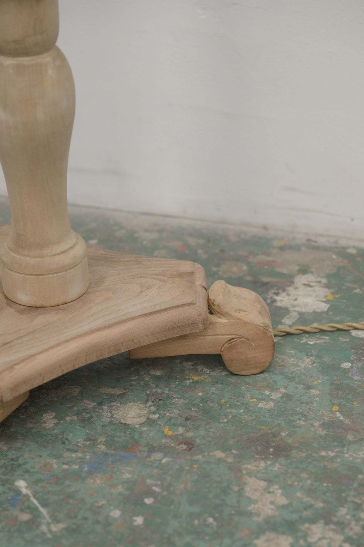 #0831 floor lamp