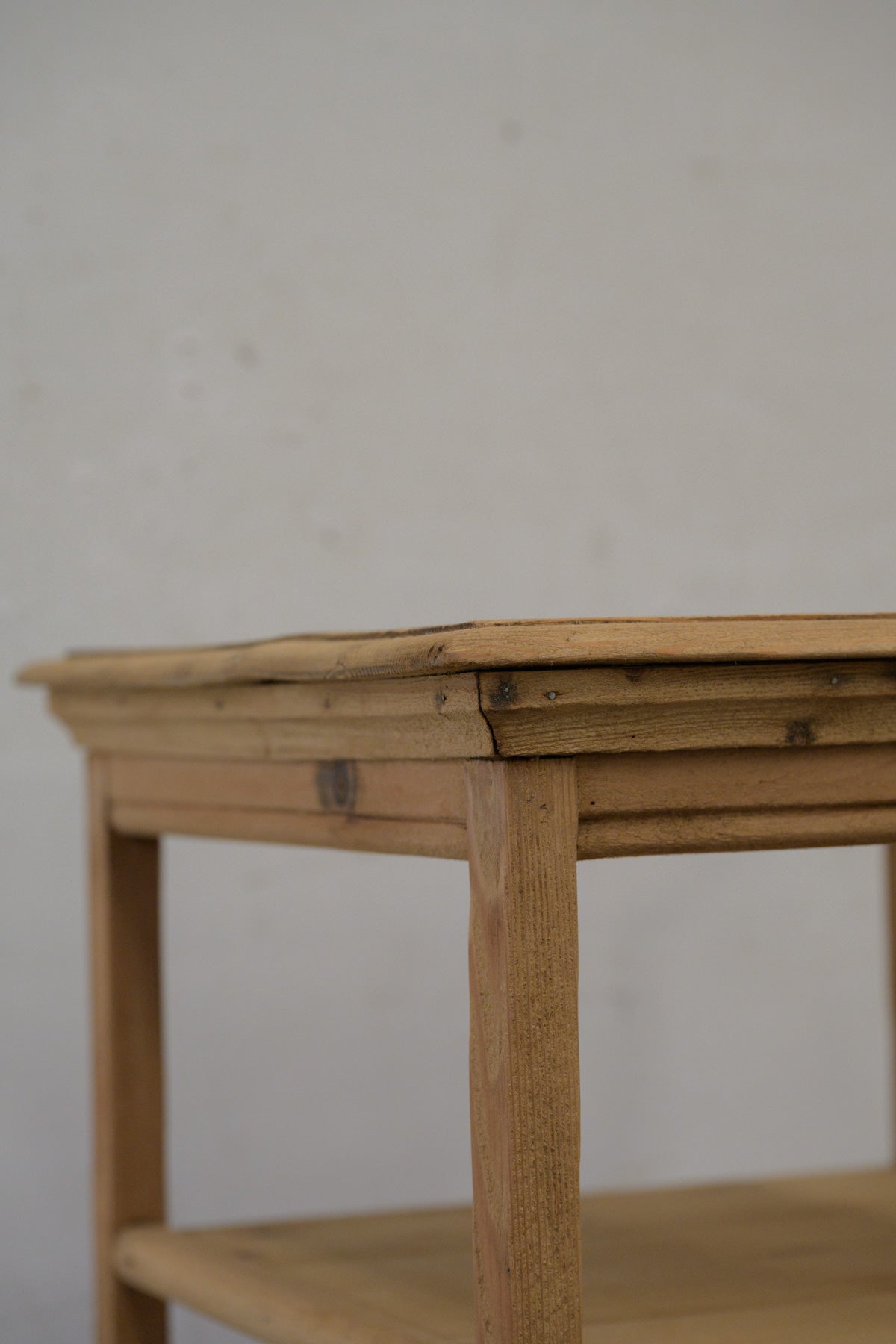 #0365 shelf