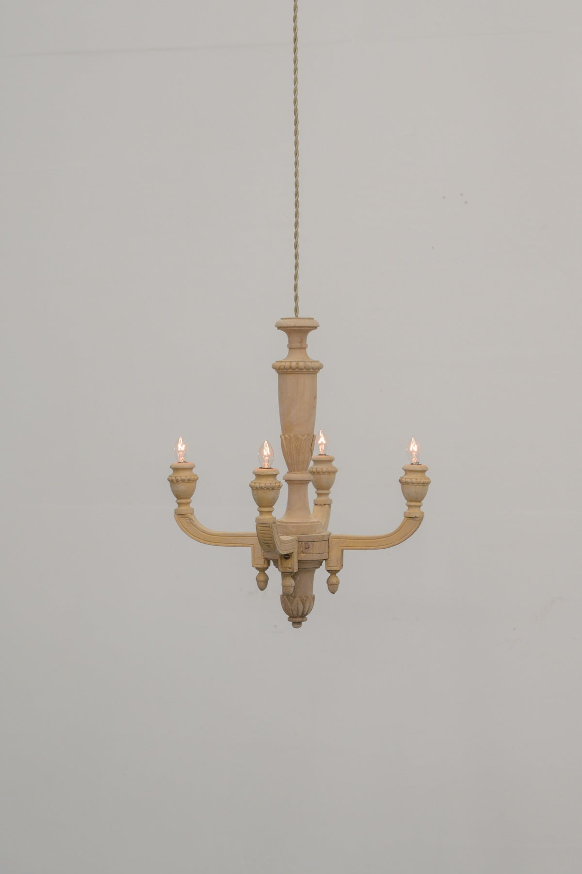 #0834 chandelier
