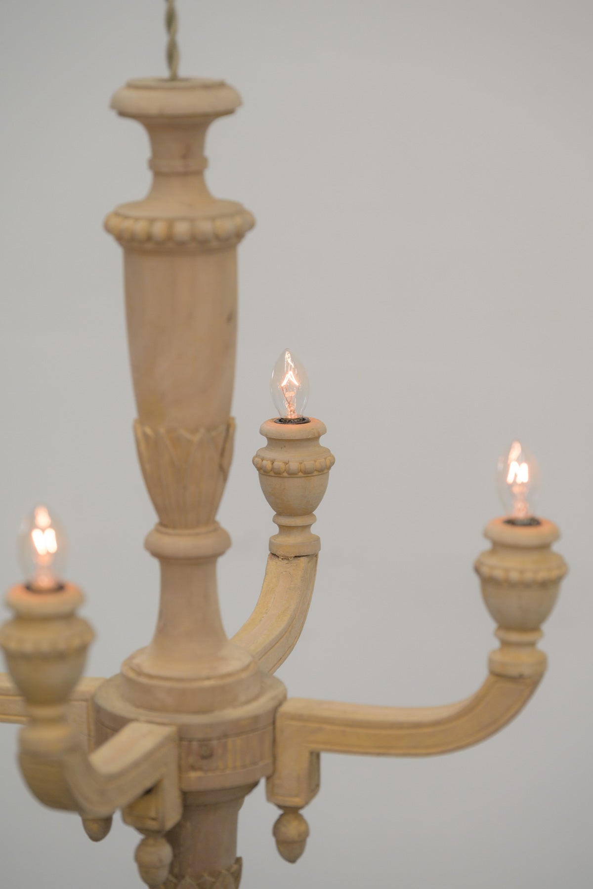 #0834 chandelier