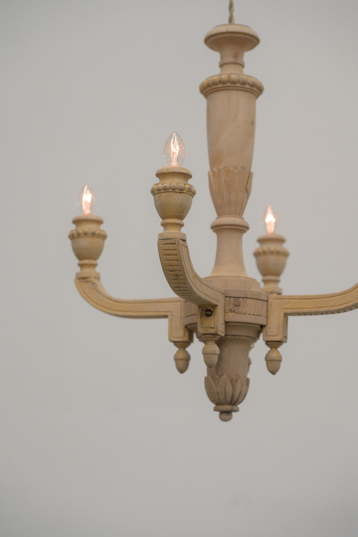 #0834 chandelier