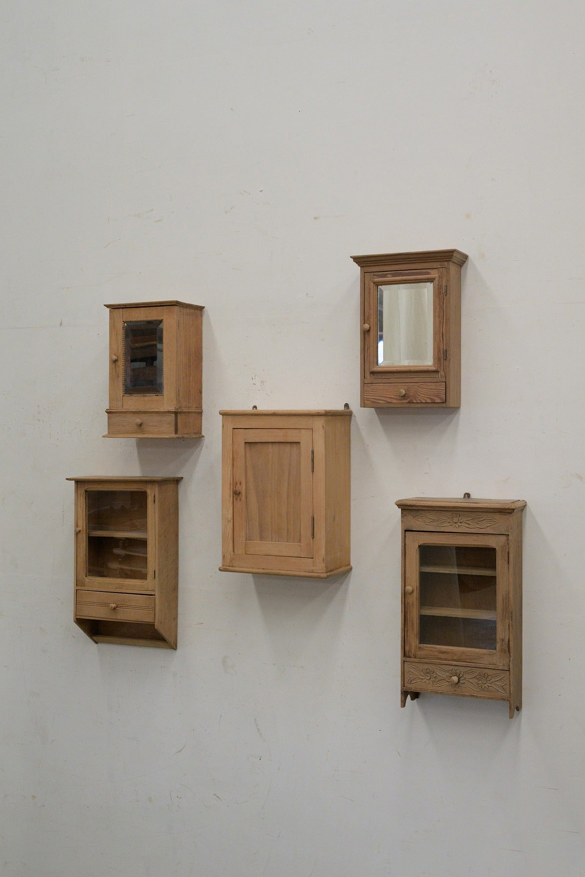 #5265 small cabinet