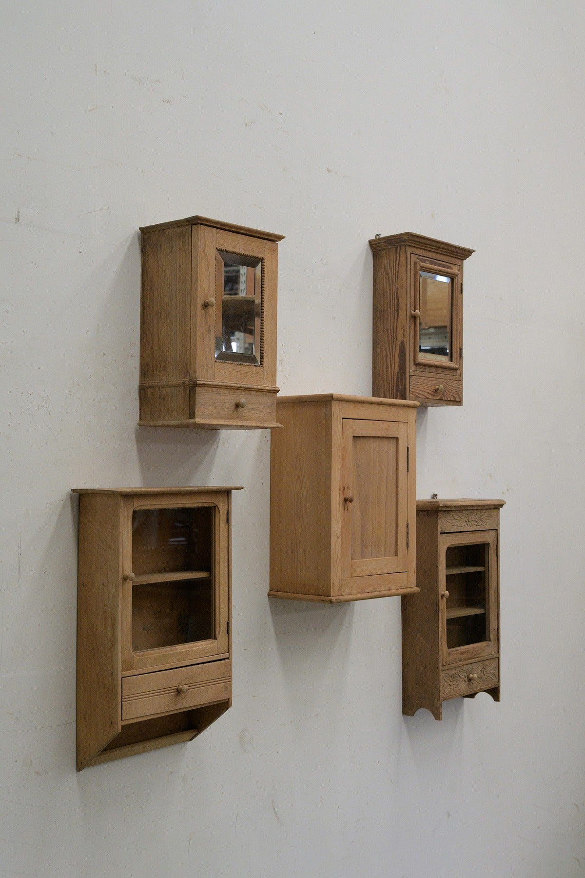 #5265 small cabinet