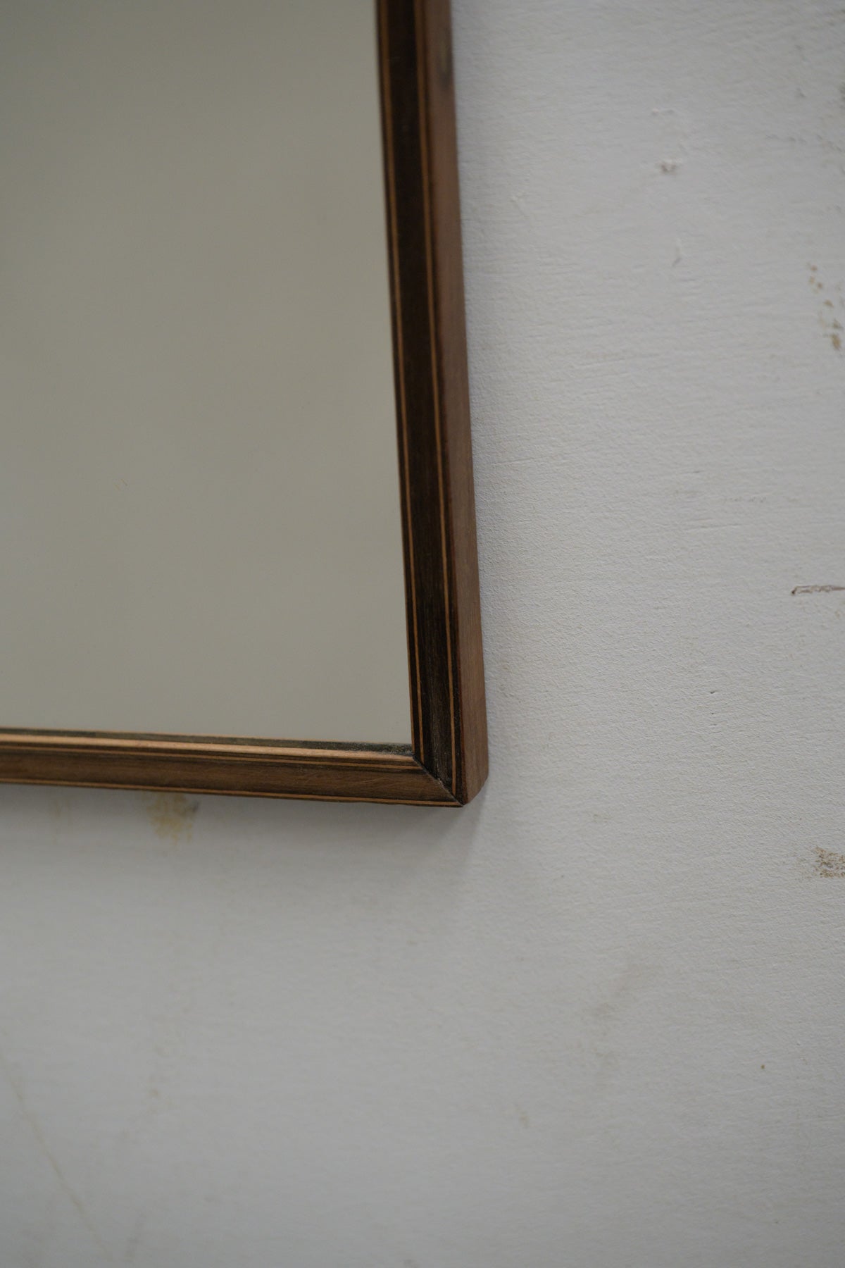 #0370 mirror
