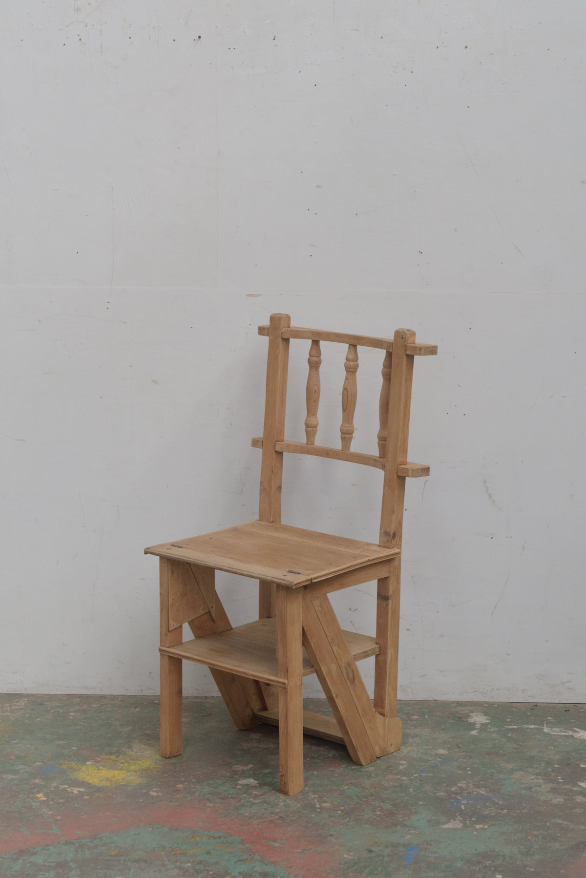 #9168 library chair