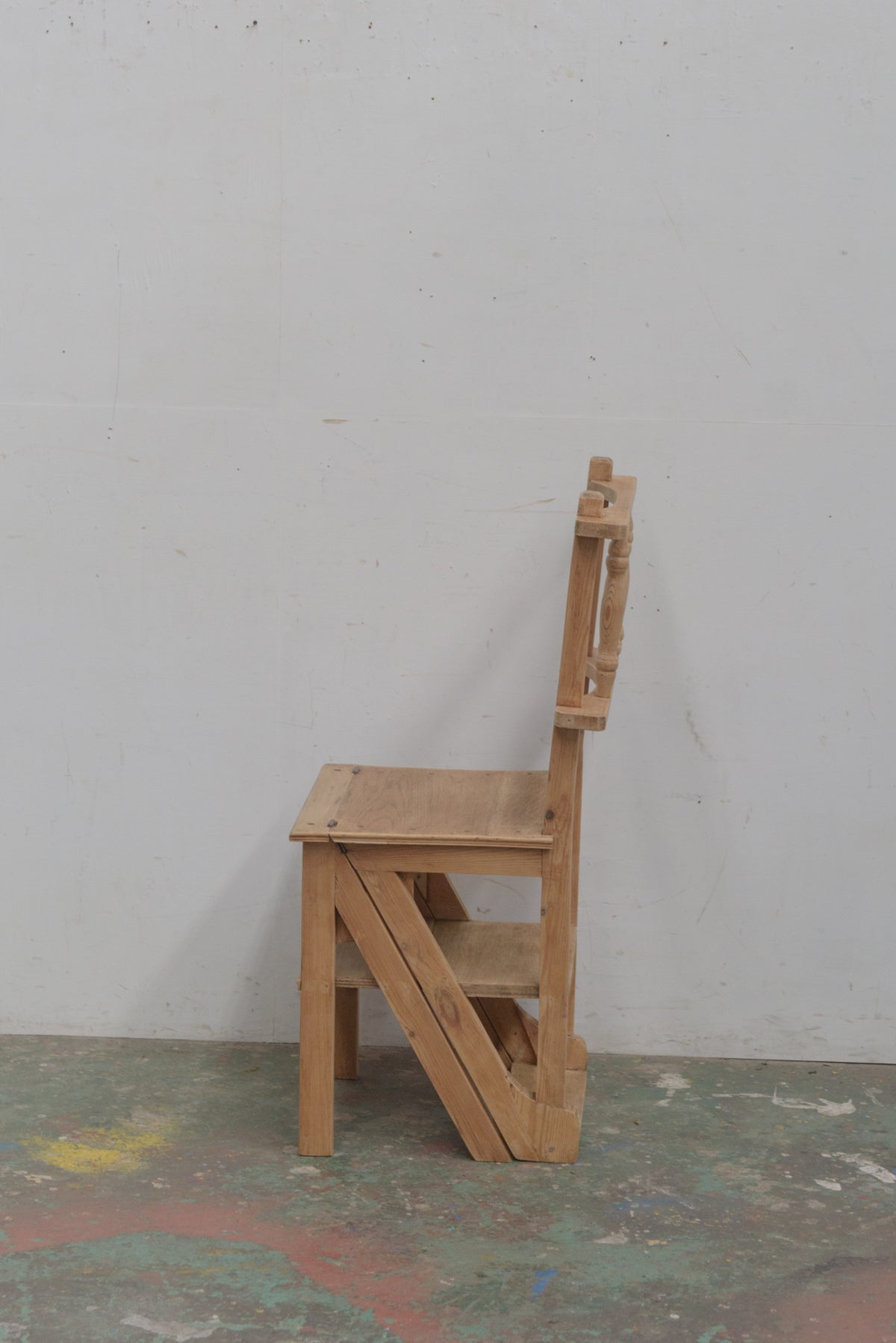 #9168 library chair