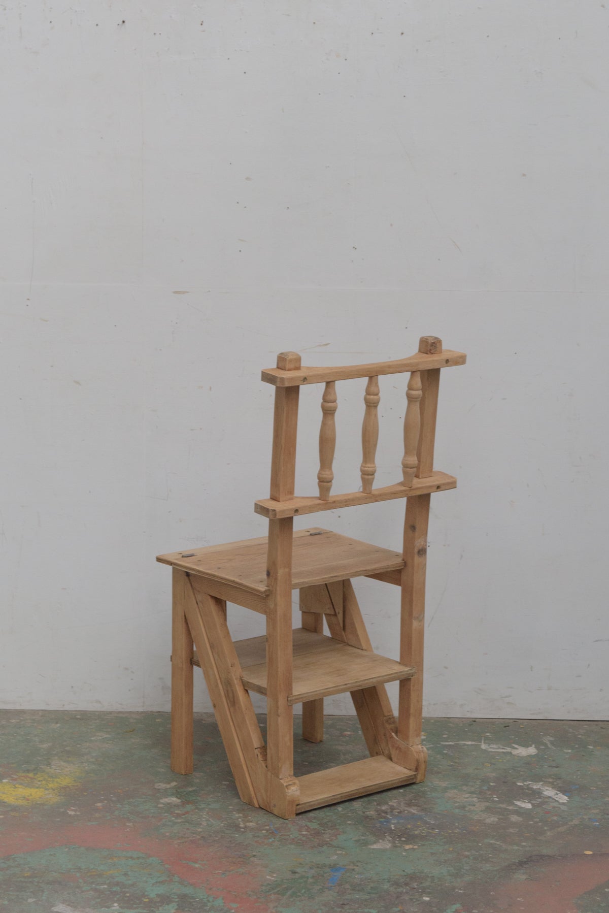 #9168 library chair