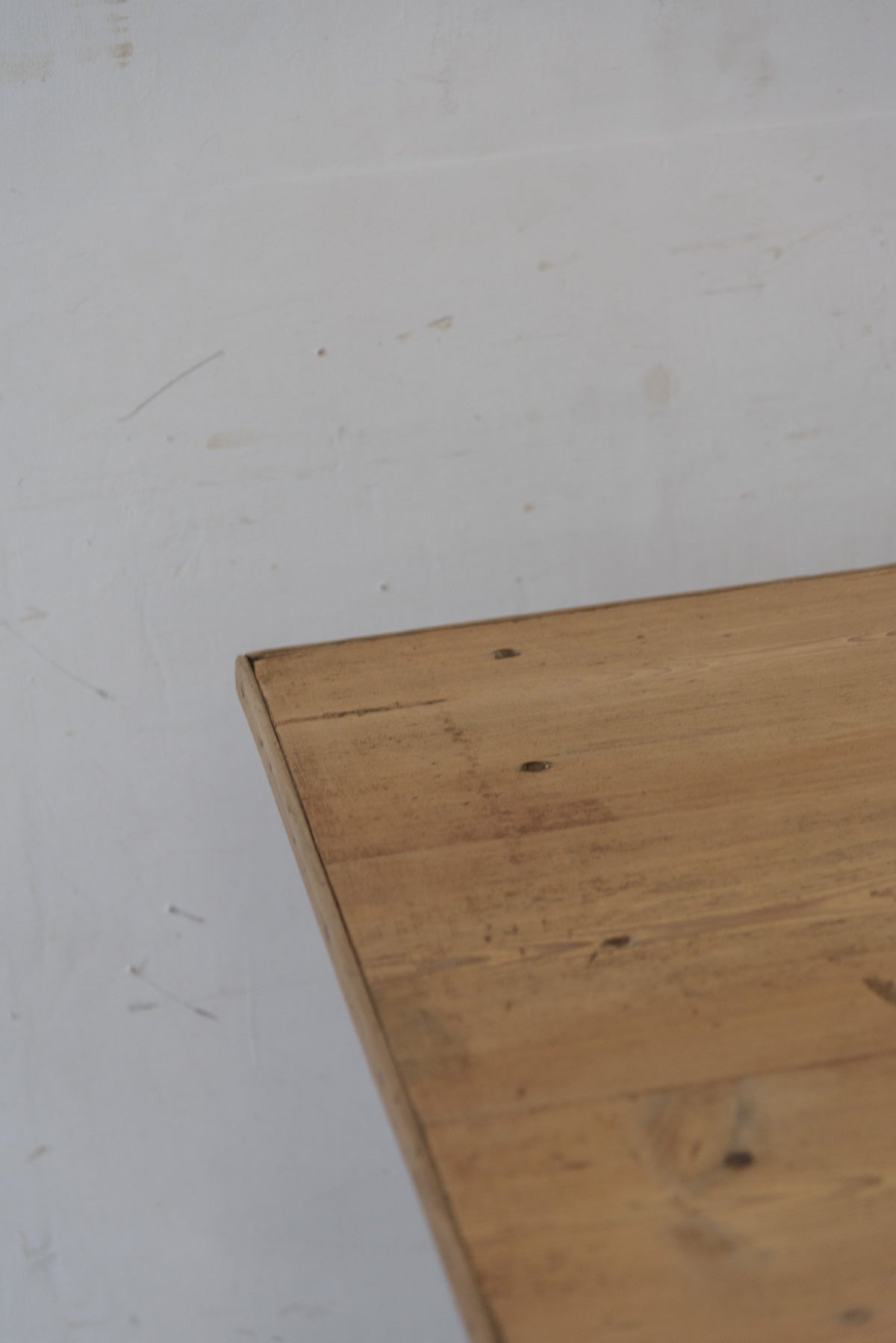 #9878 table