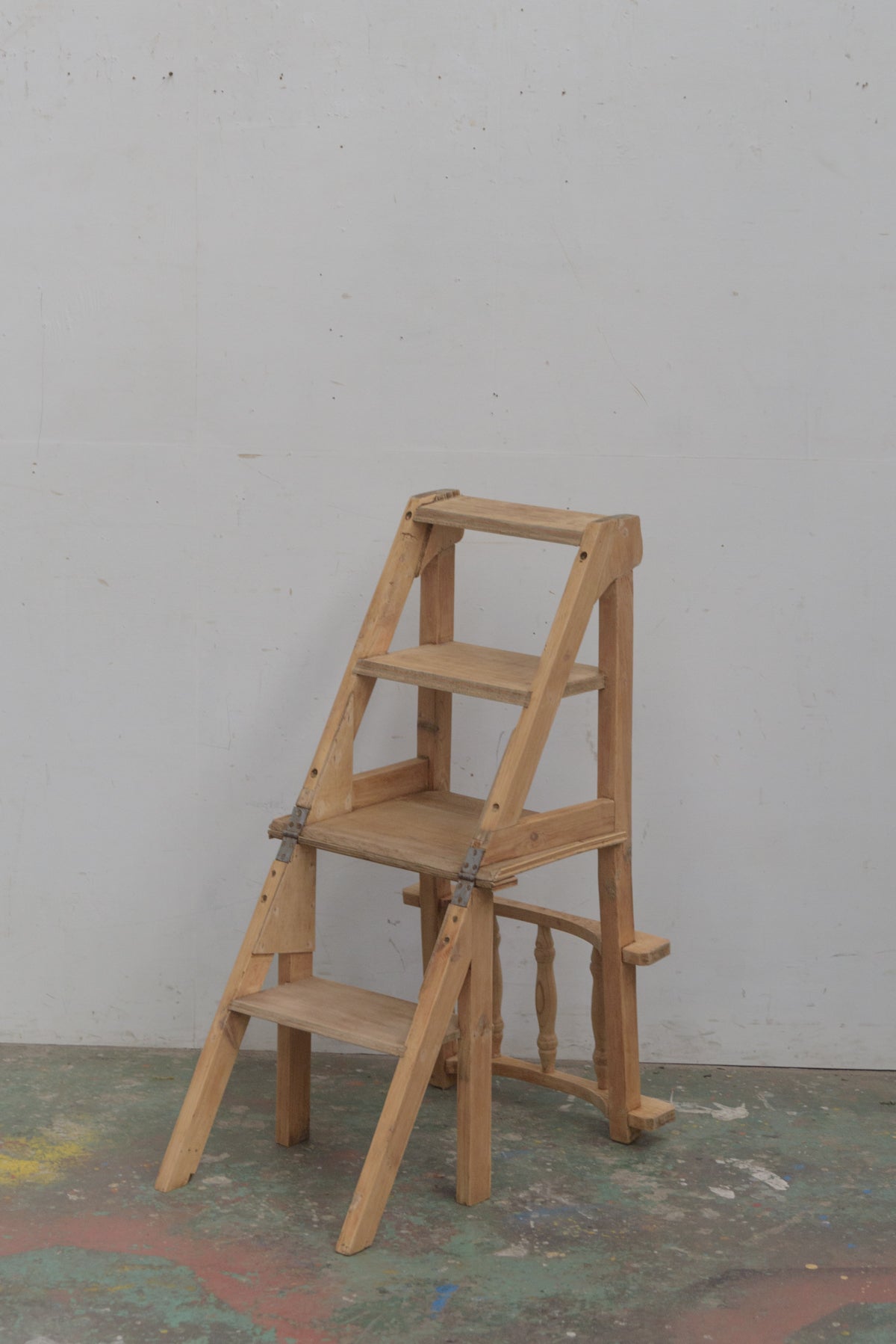 #9168 library chair
