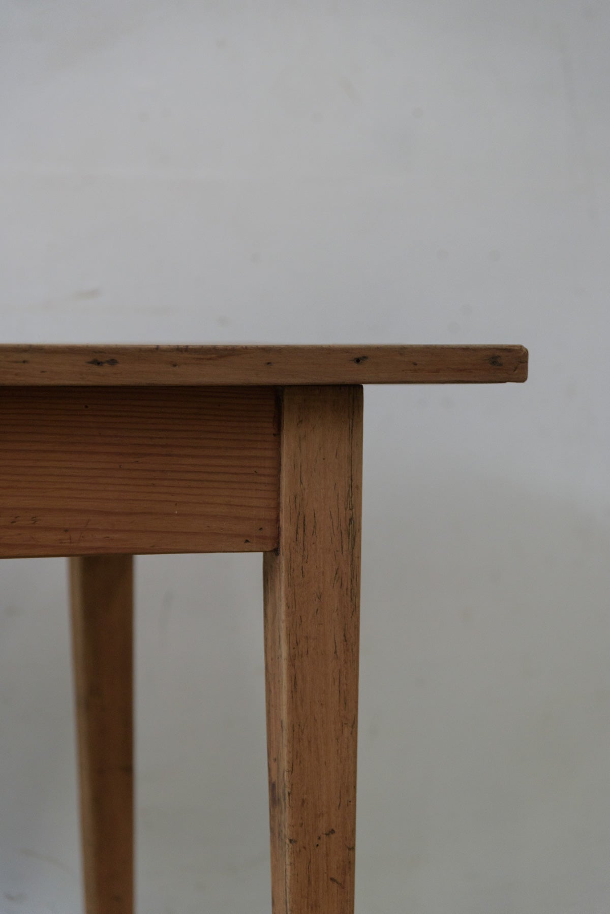 #9878 table