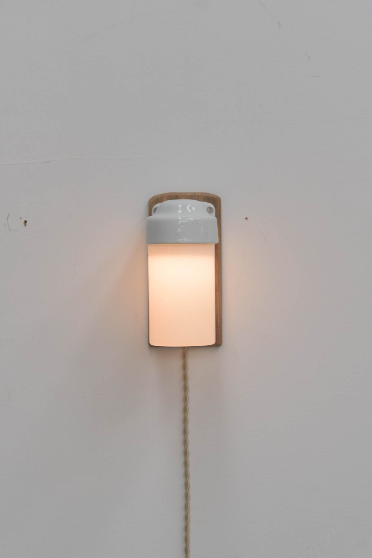 #7715 wall lamp