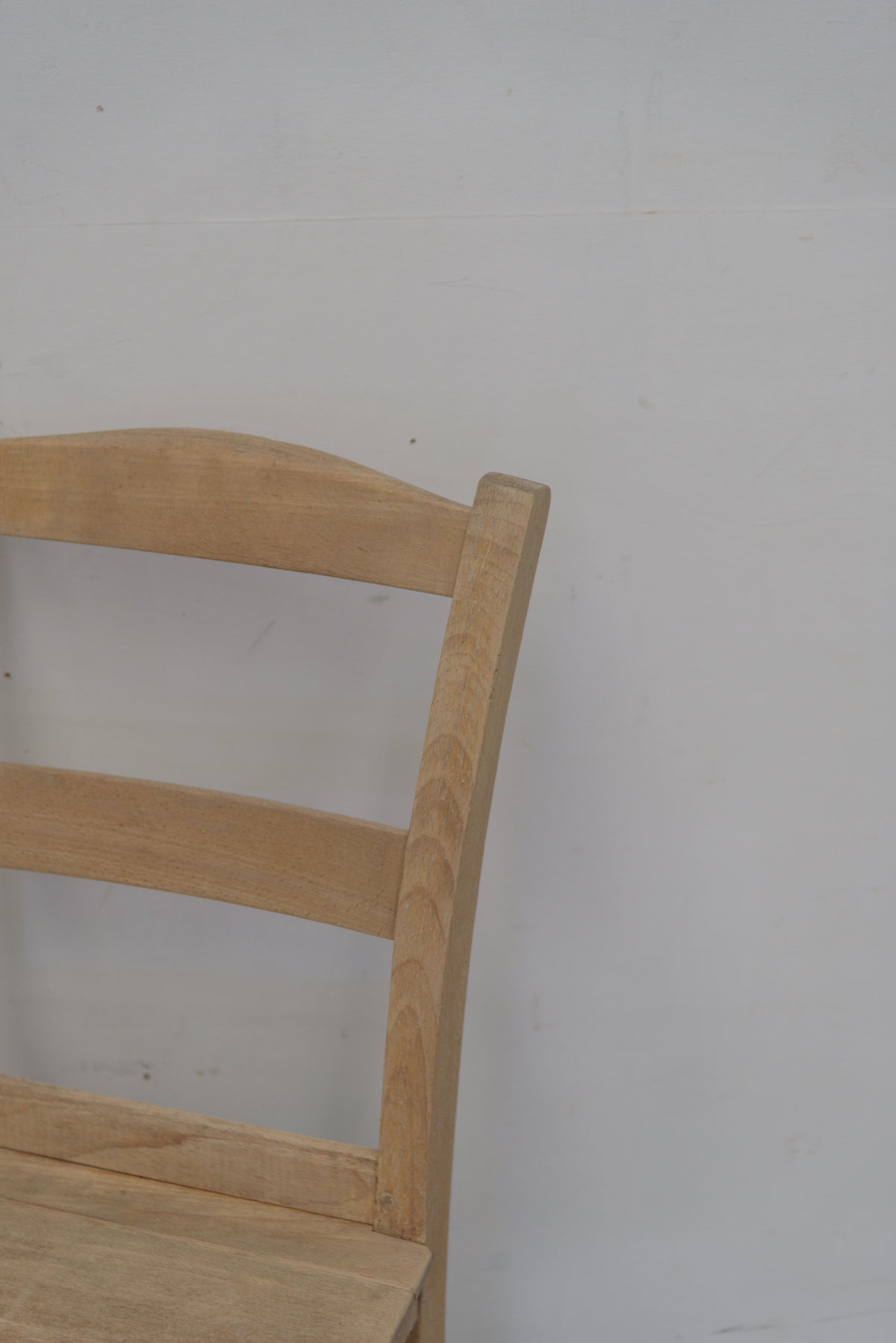 #8810 chair