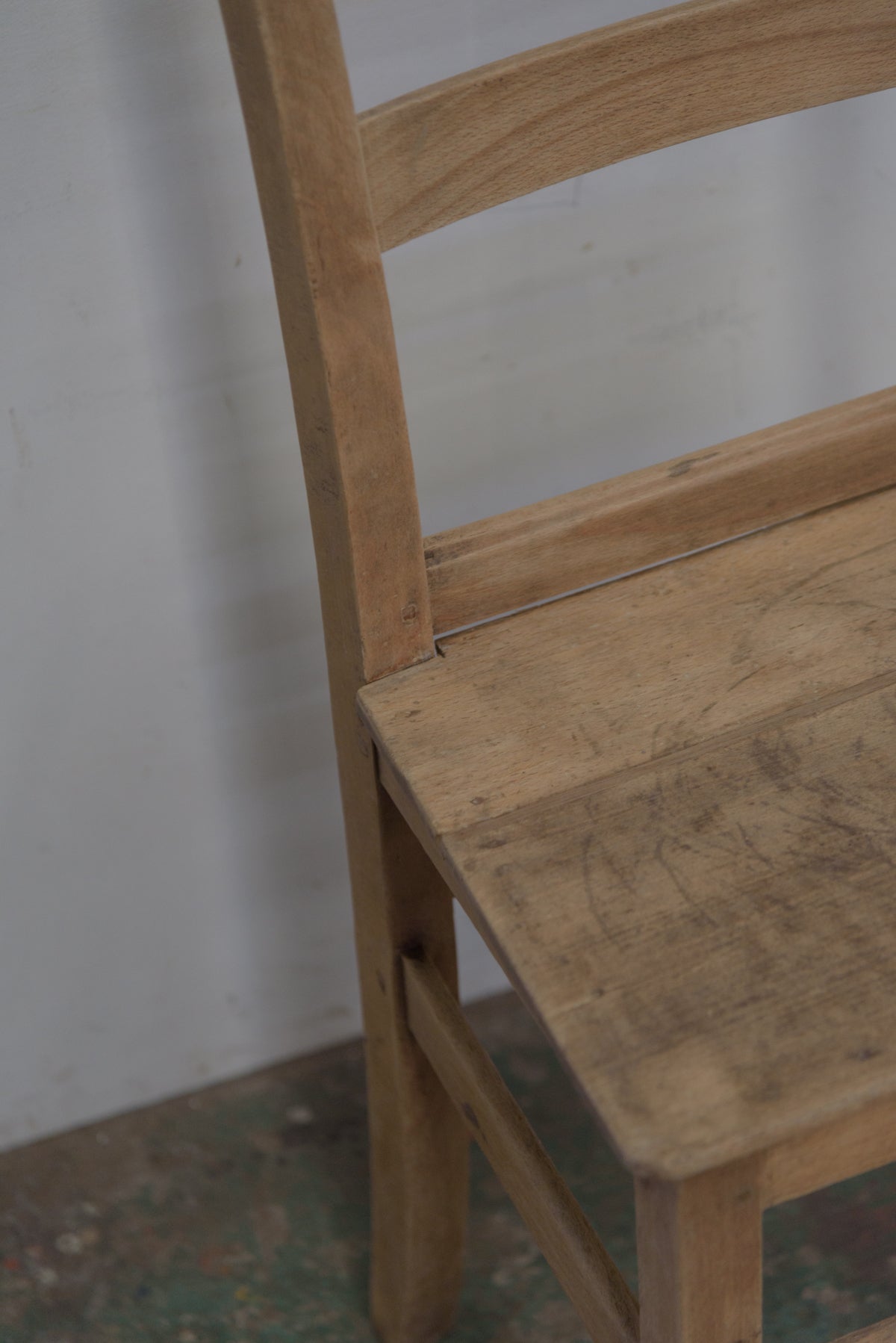 #8810 chair