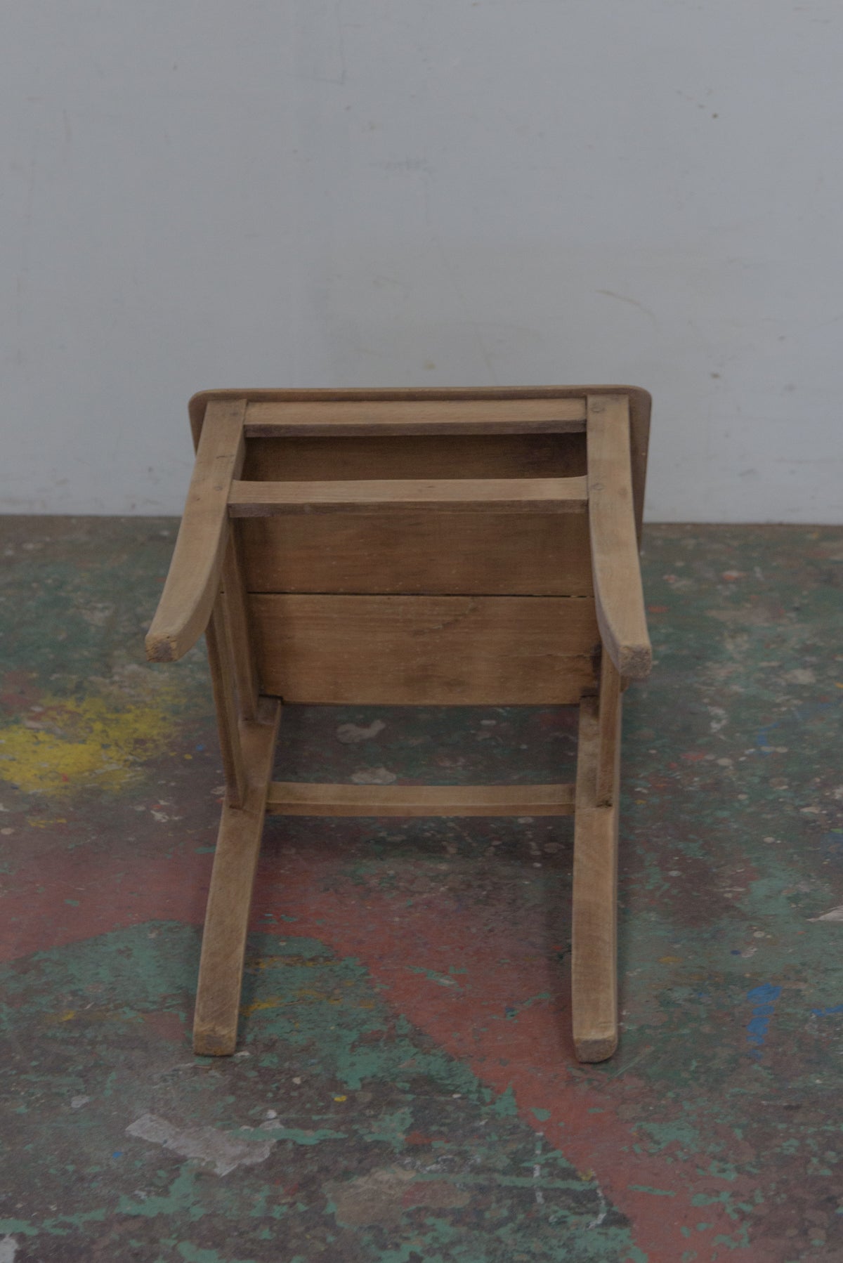 #8810 chair