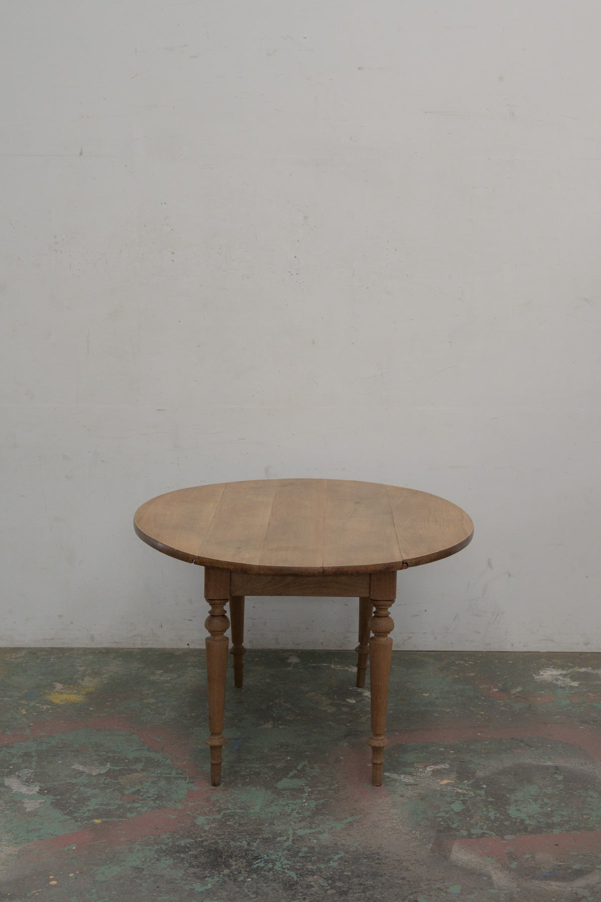 #0401 butterfly table