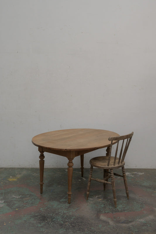 #0401 butterfly table