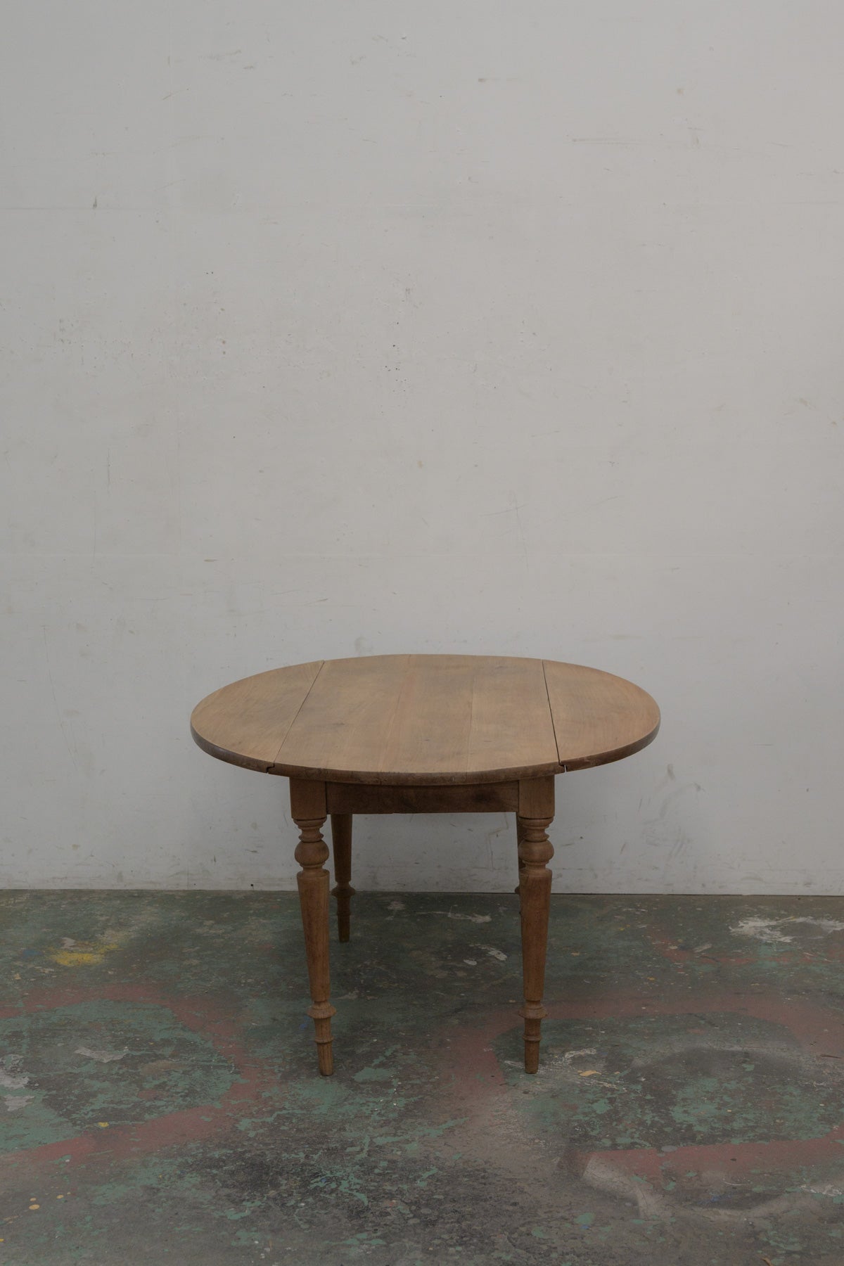 #0401 butterfly table