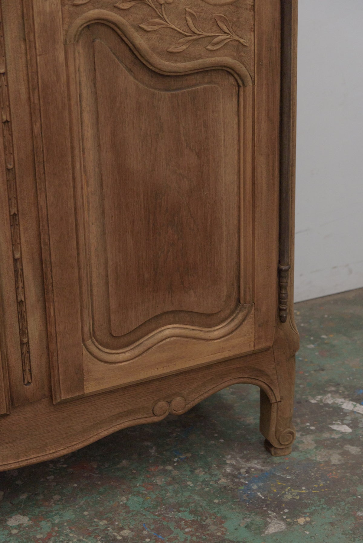 #9189 cabinet