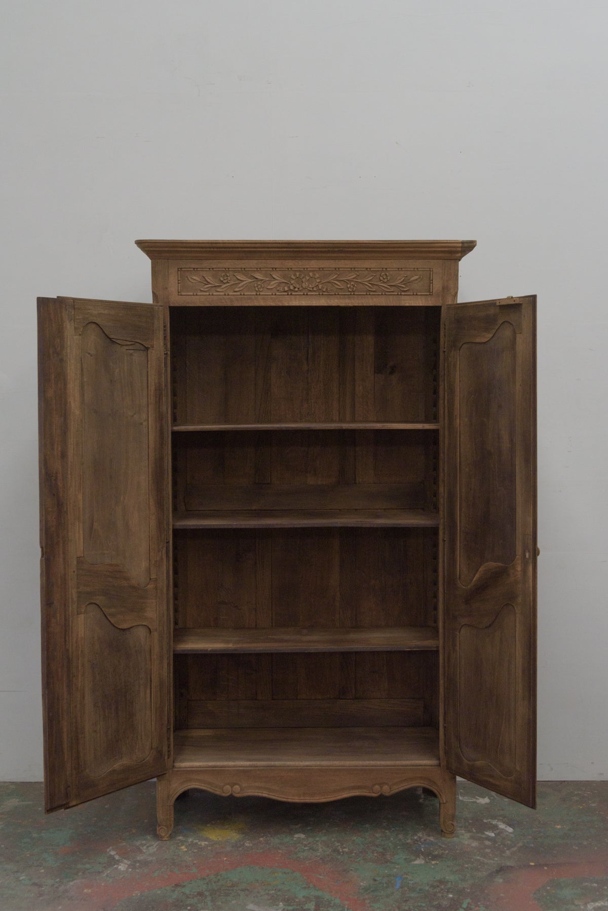 #9189 cabinet