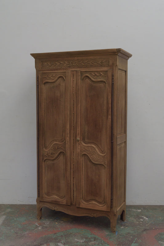 #9189 cabinet