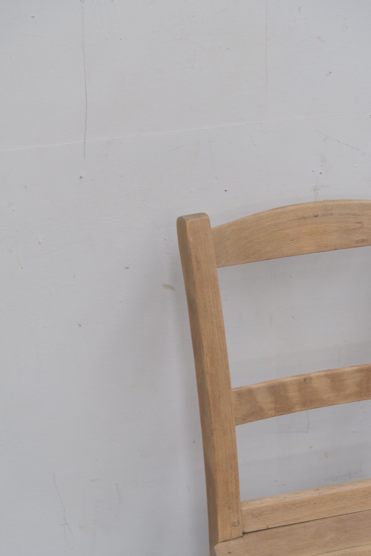 #8810 chair