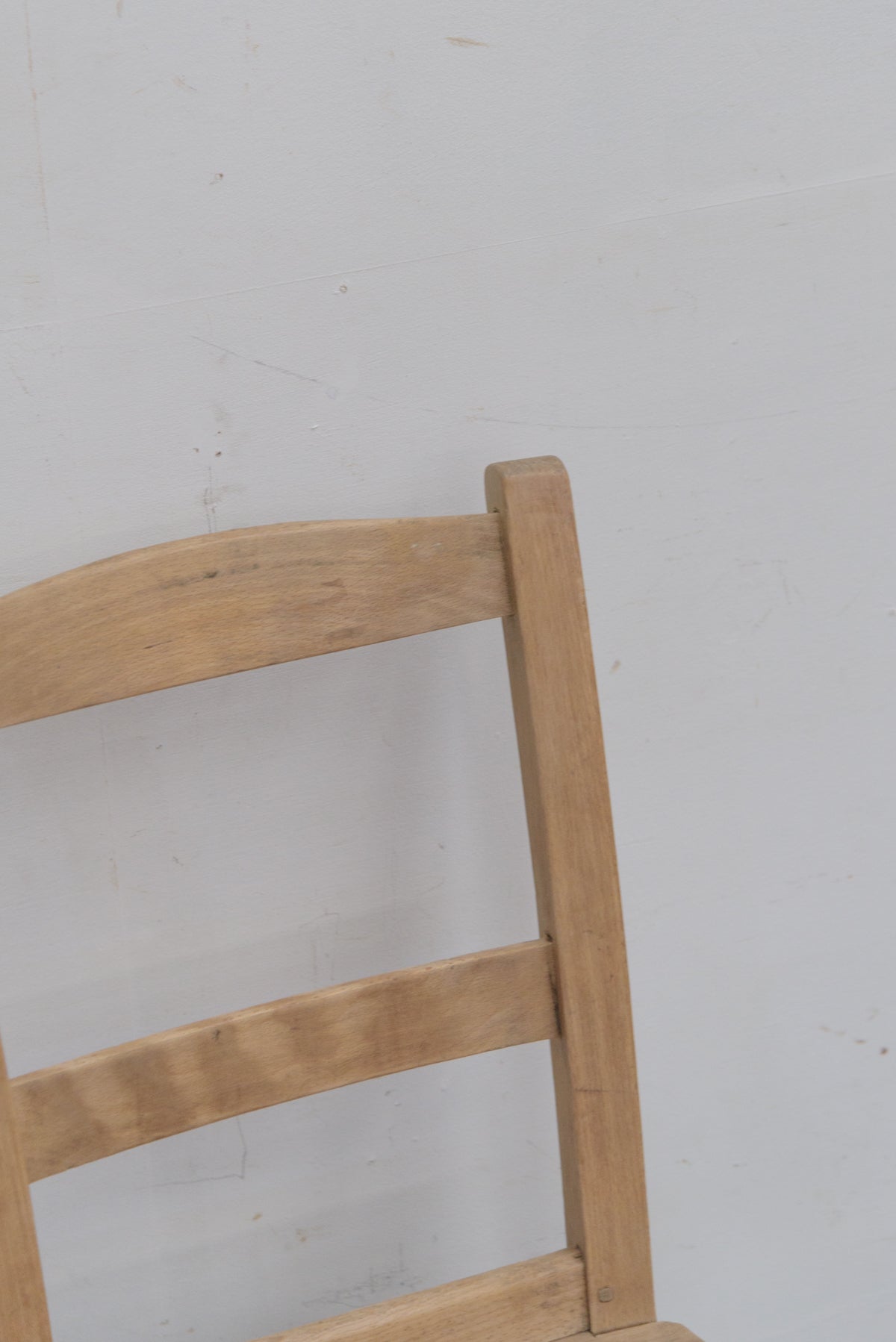 #8810 chair