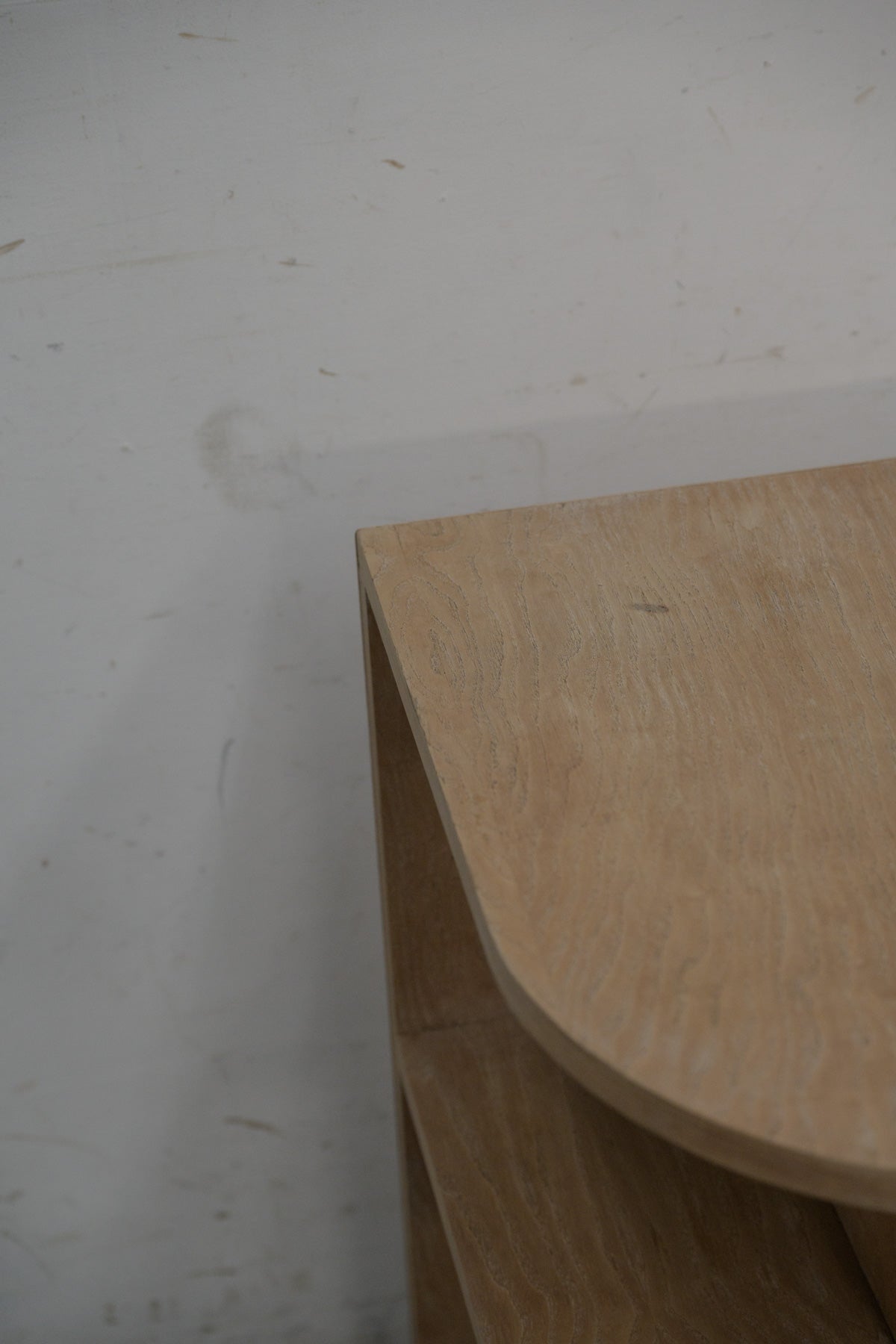#0417 shelf