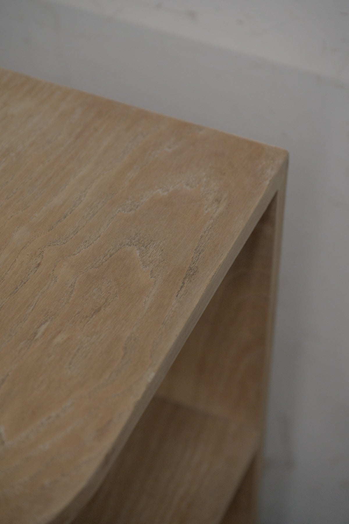 #0417 shelf
