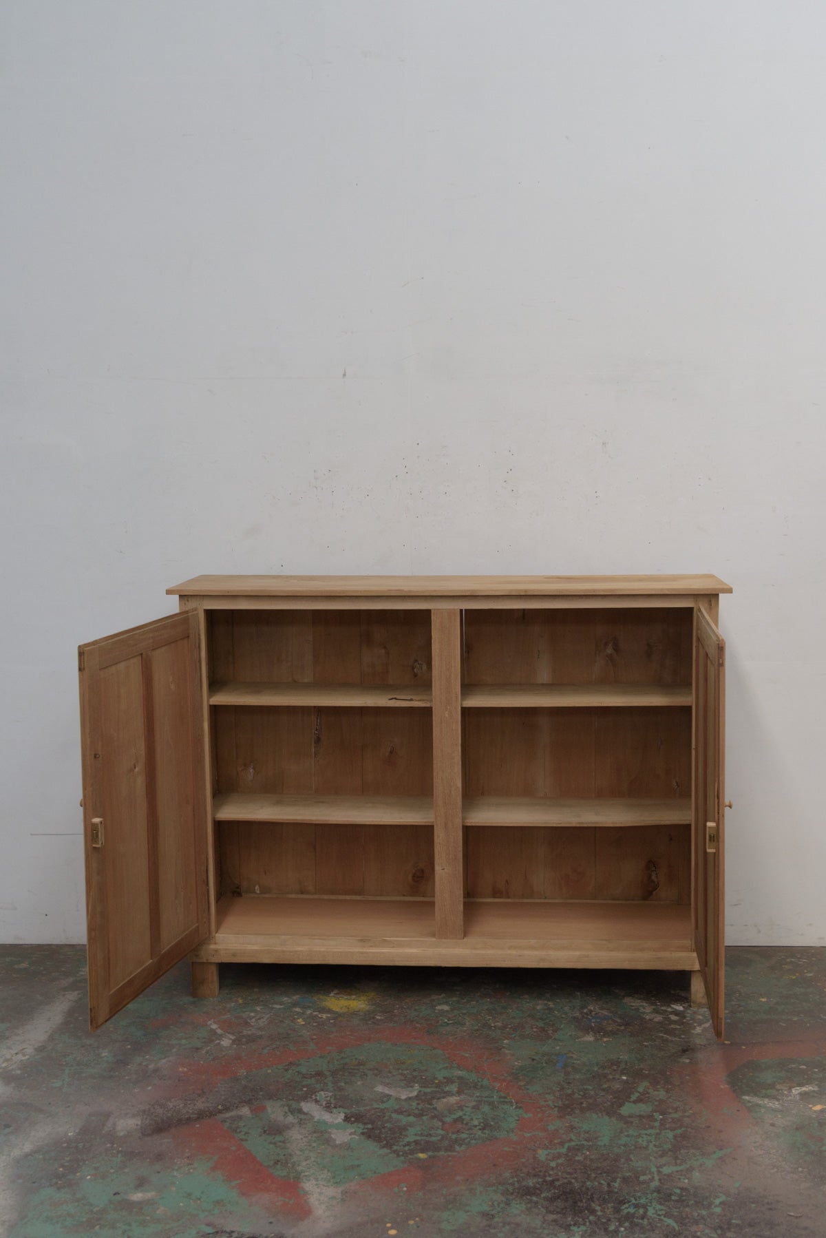 #9908 cabinet