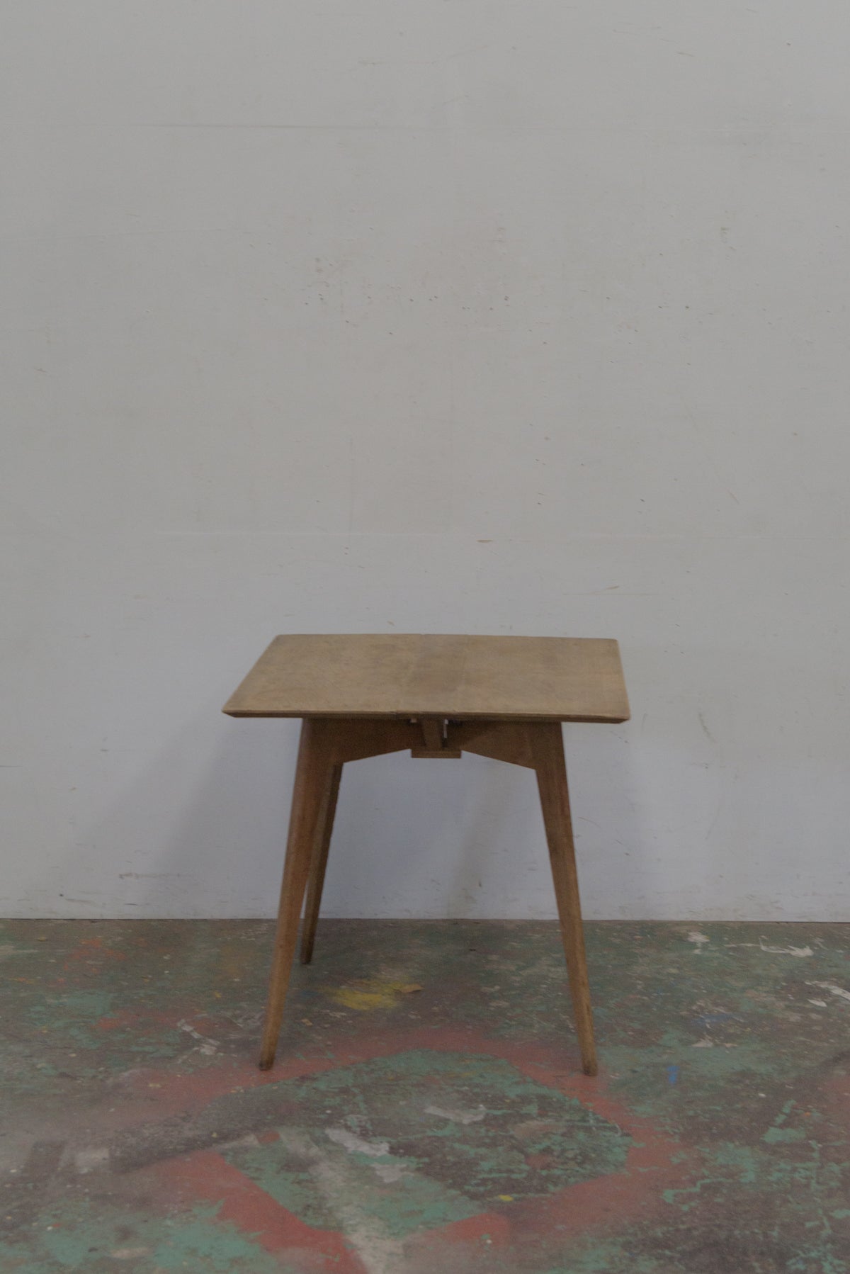 #9206 folding table