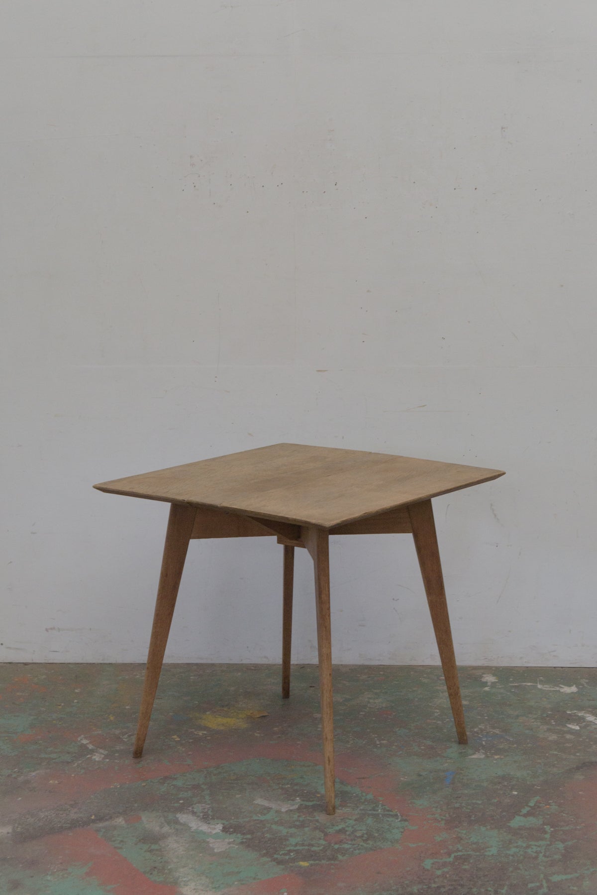 #9206 folding table