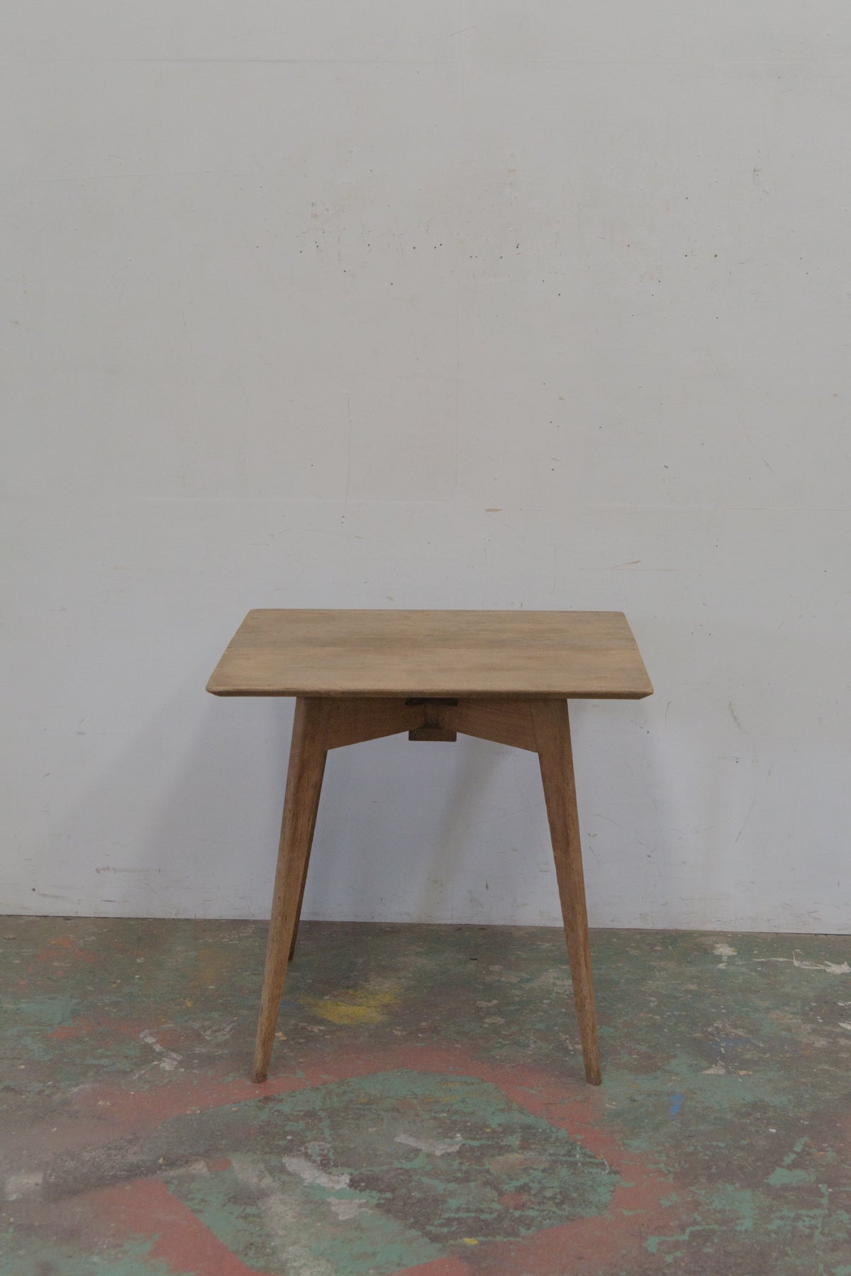 #9206 folding table