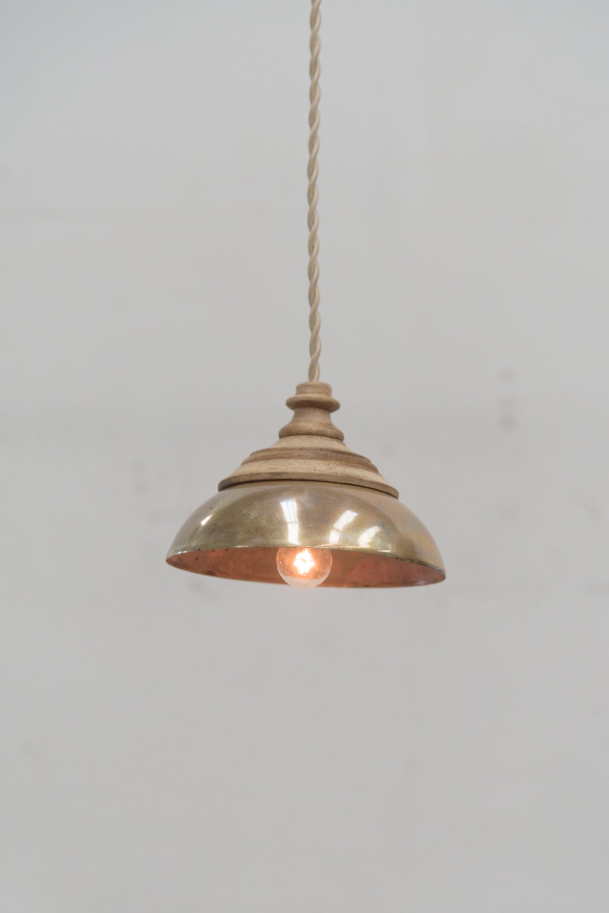 #8422 pendant lamp