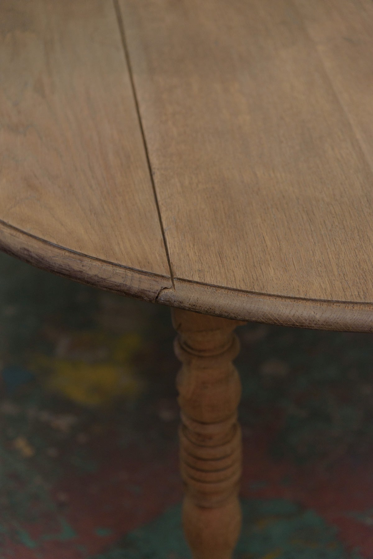 #9929 butterfly table