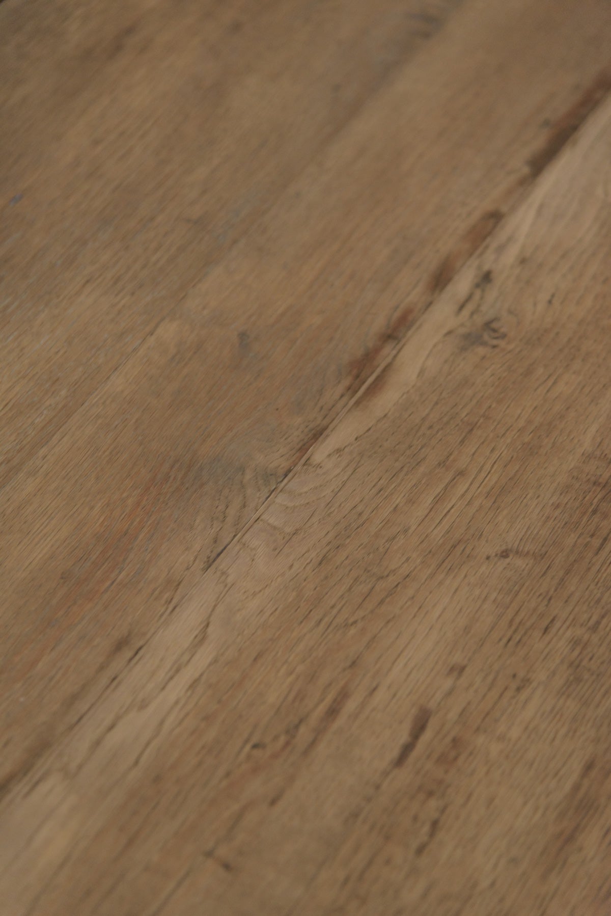 #9929 butterfly table