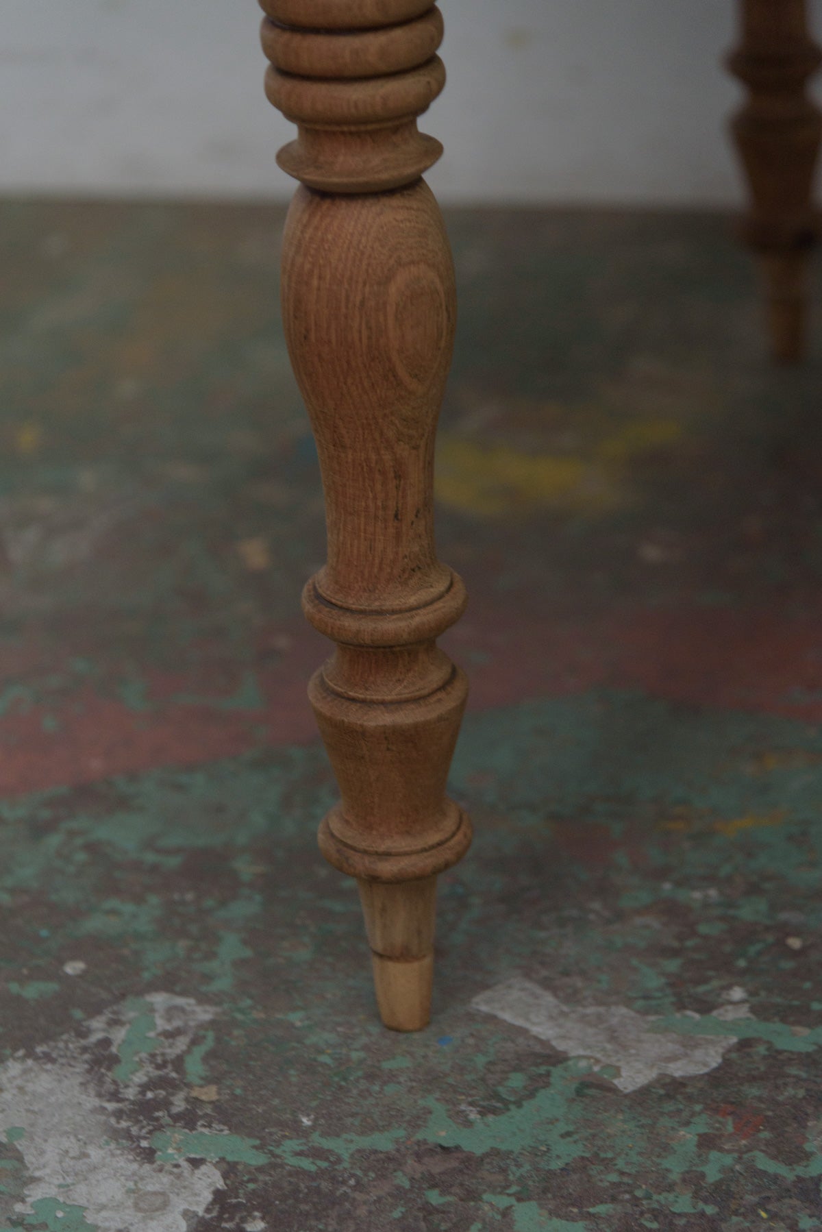 #9929 butterfly table