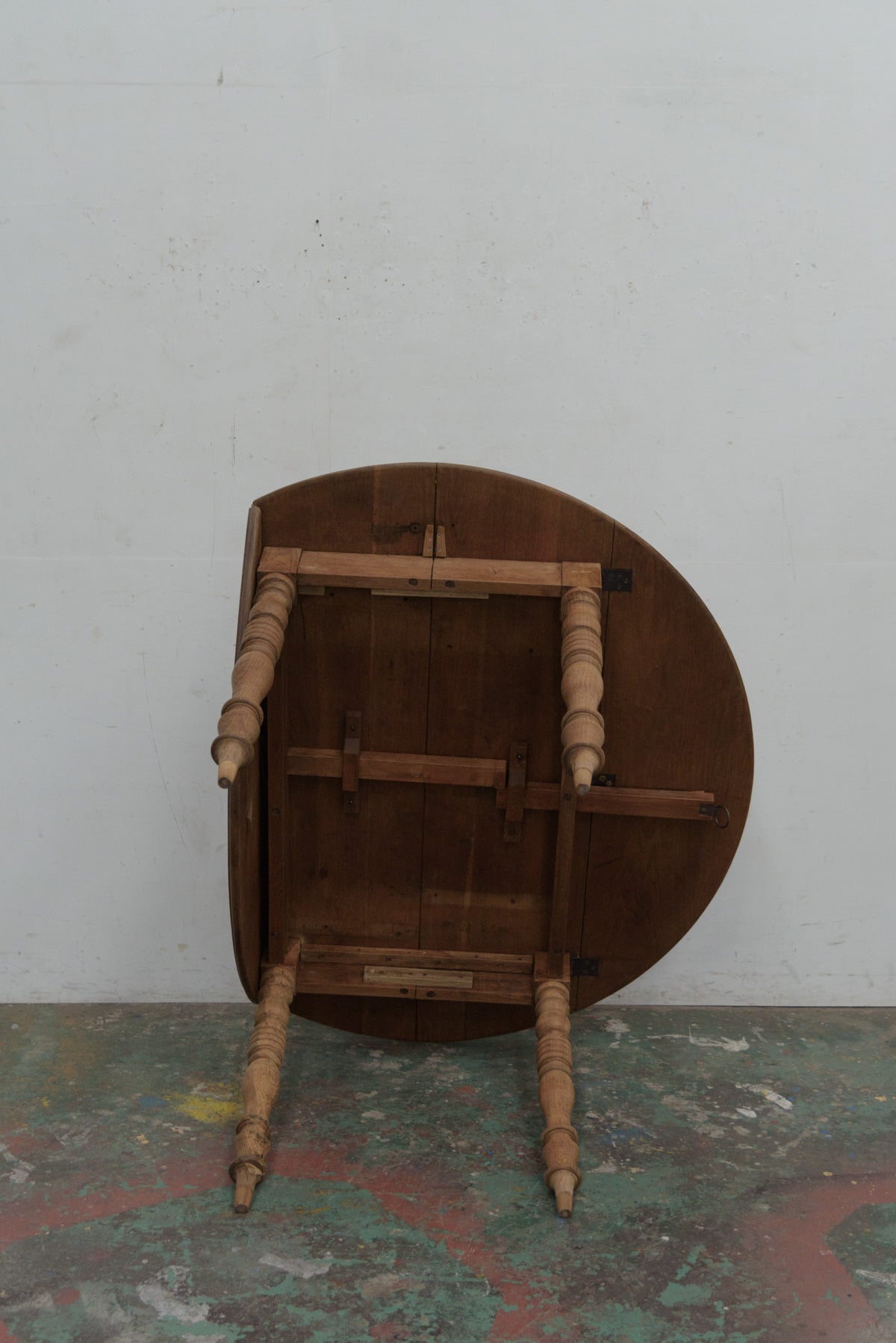 #9929 butterfly table