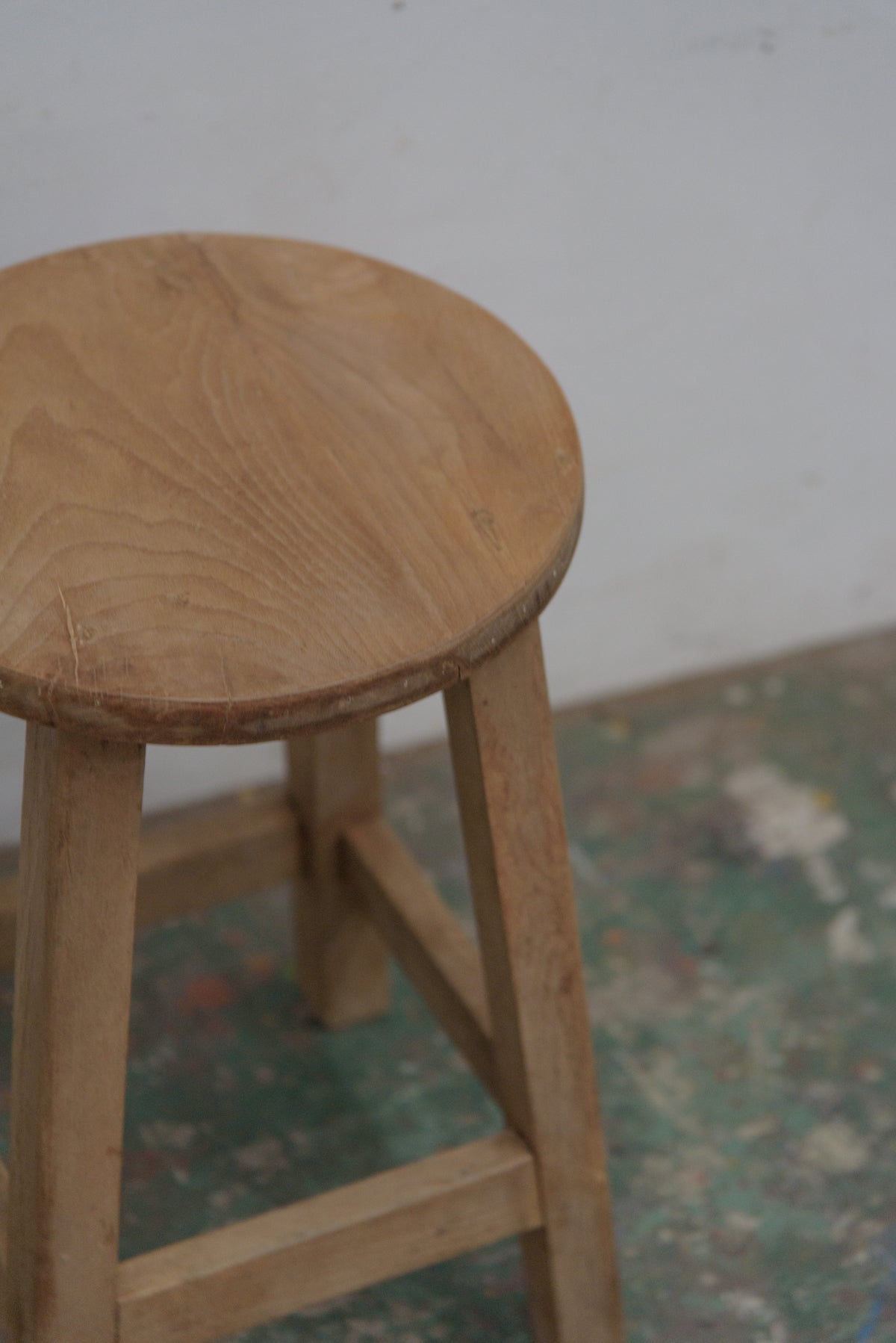#8858 stool