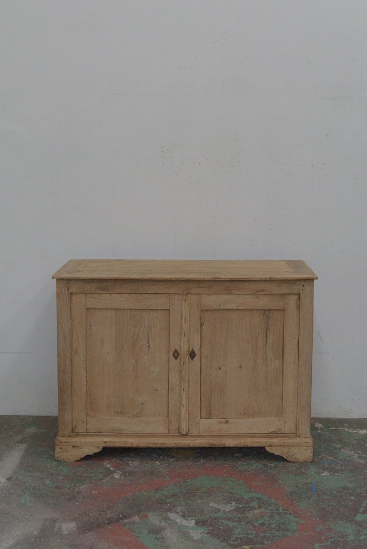 #9228 cabinet