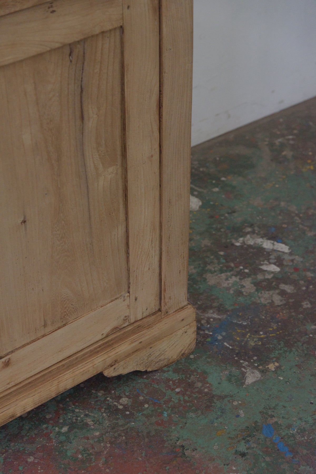 #9228 cabinet