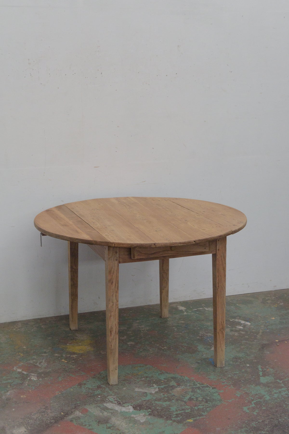 #9229 butterfly table