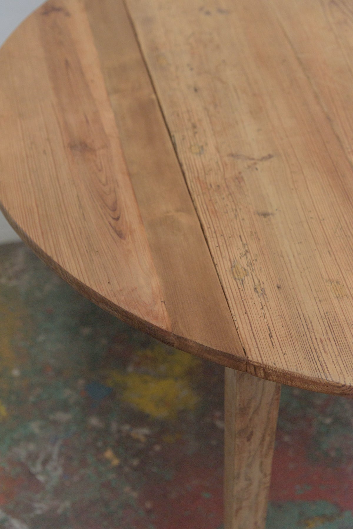 #9229 butterfly table