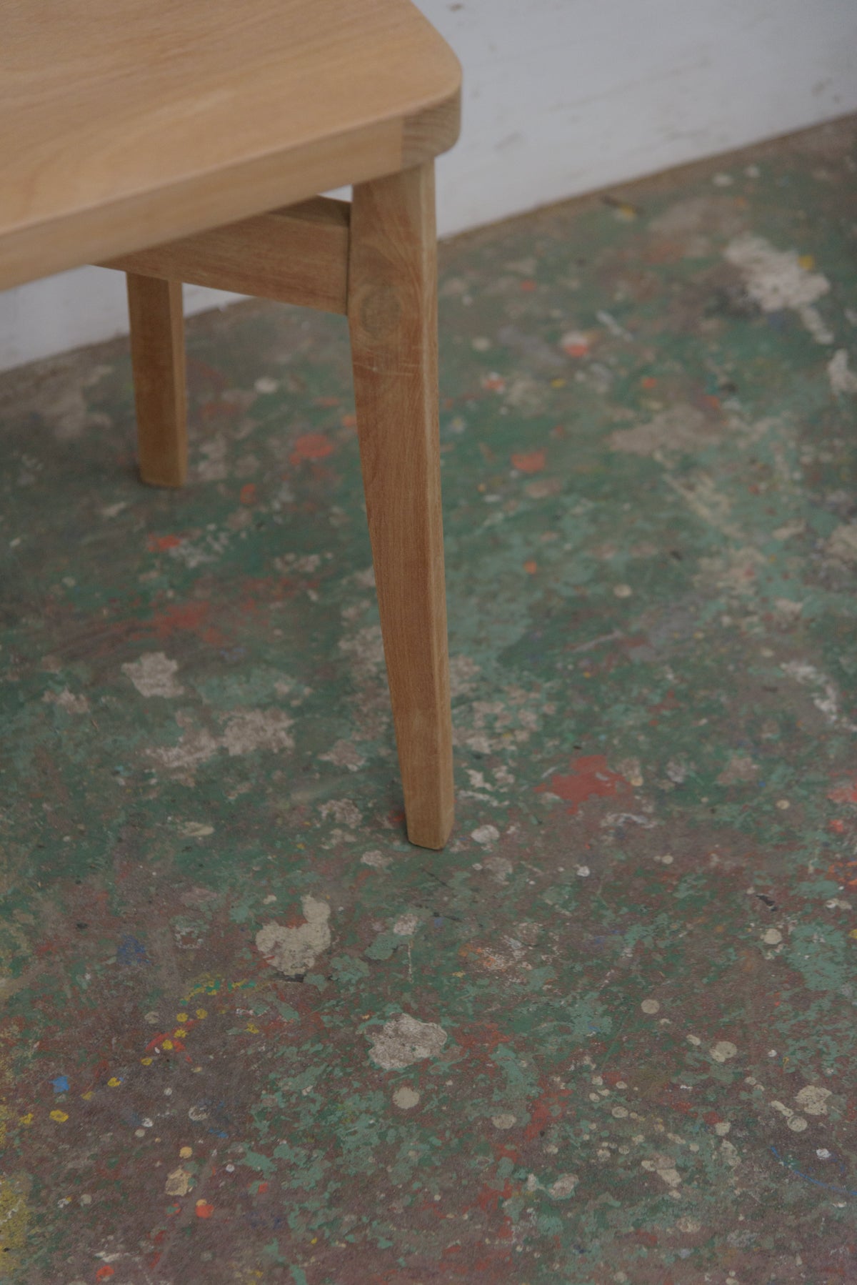 #8860 stool