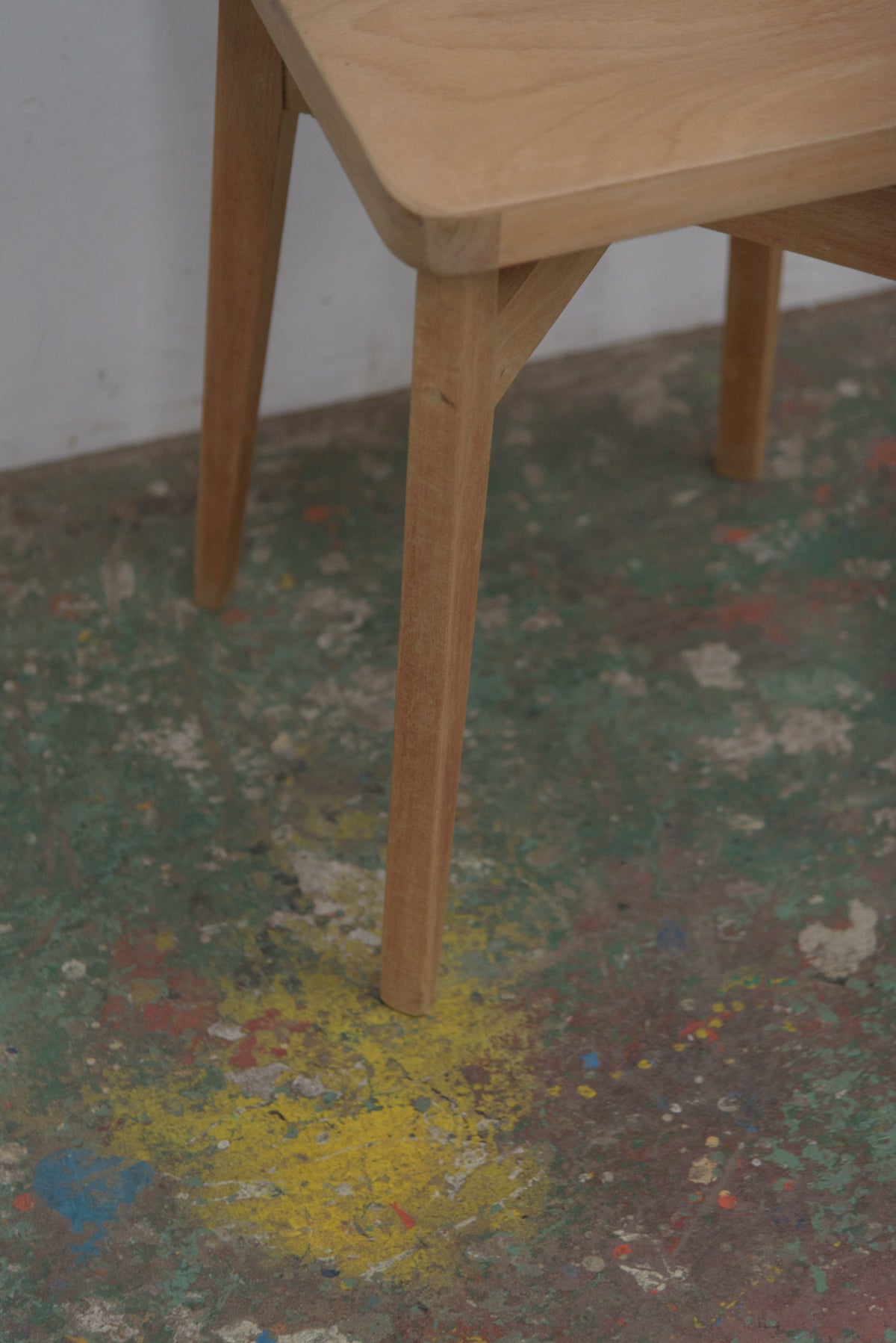 #8860 stool