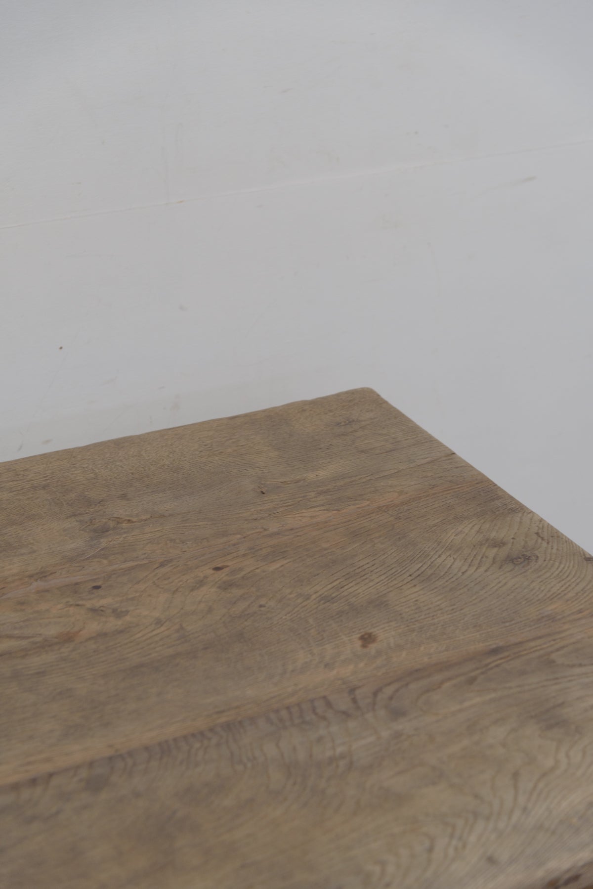 #9230 table