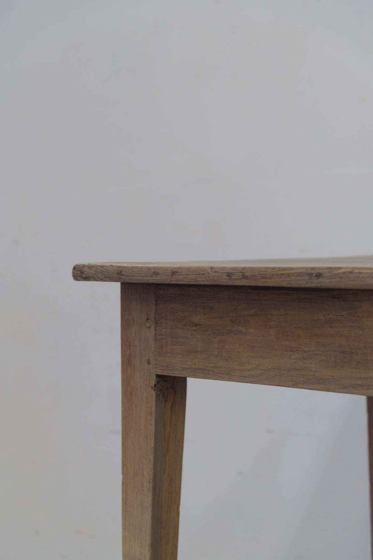 #9230 table